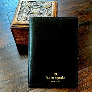 Kate Spade passport cover